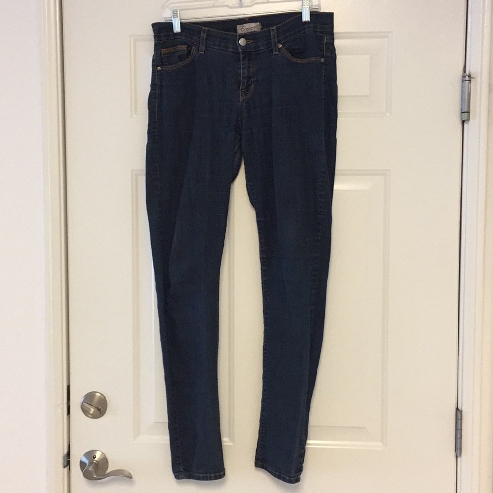 Skinny jeans with stretch